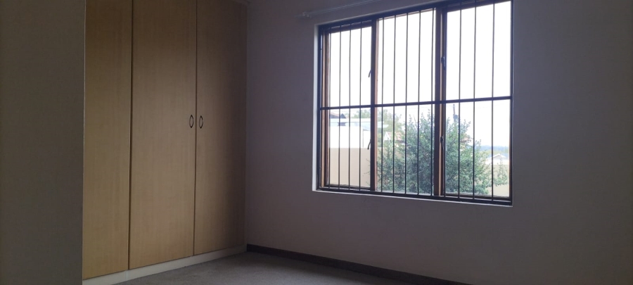 3 Bedroom Property for Sale in Greenhills Gauteng