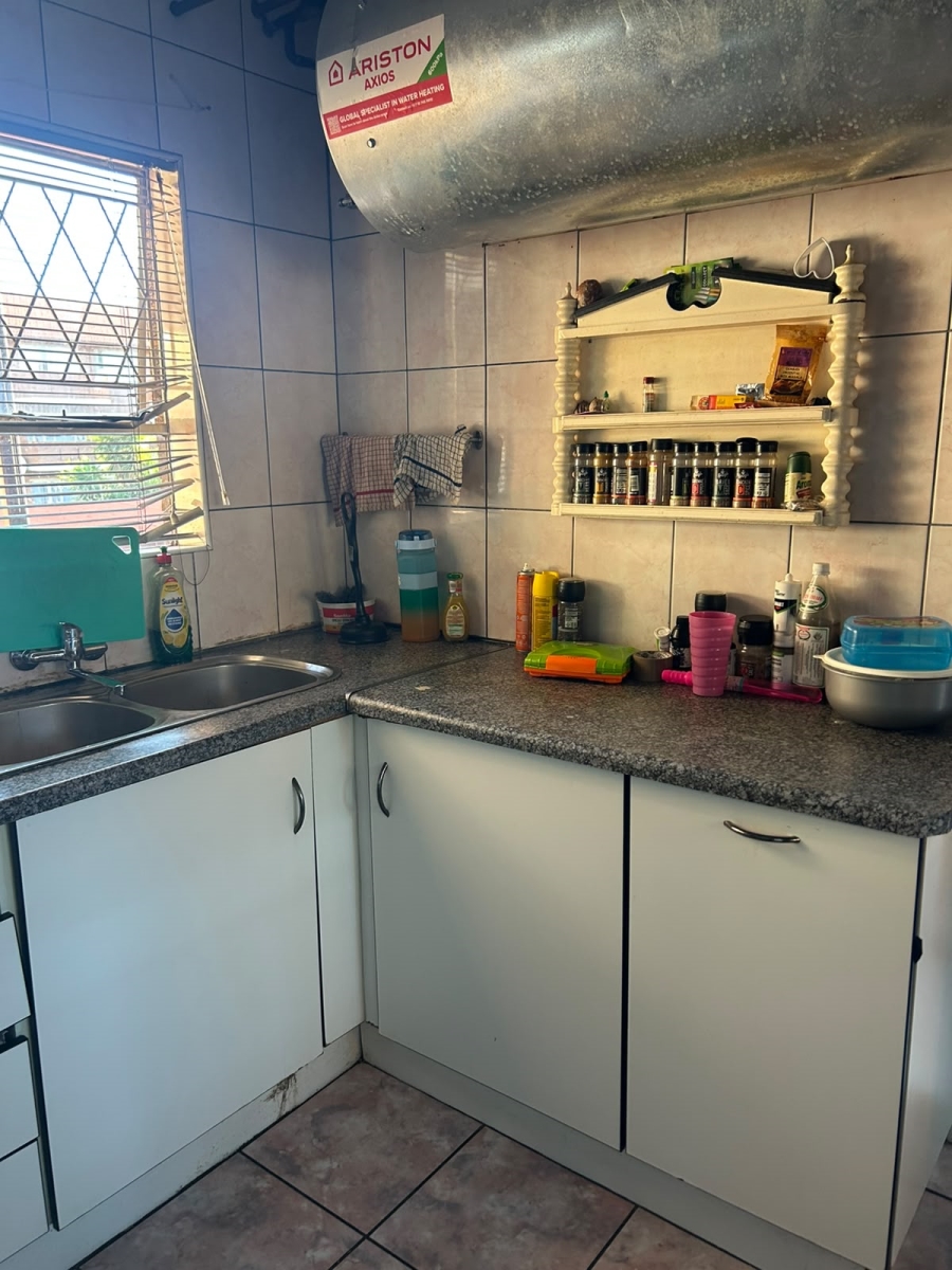 1 Bedroom Property for Sale in Croydon Gauteng