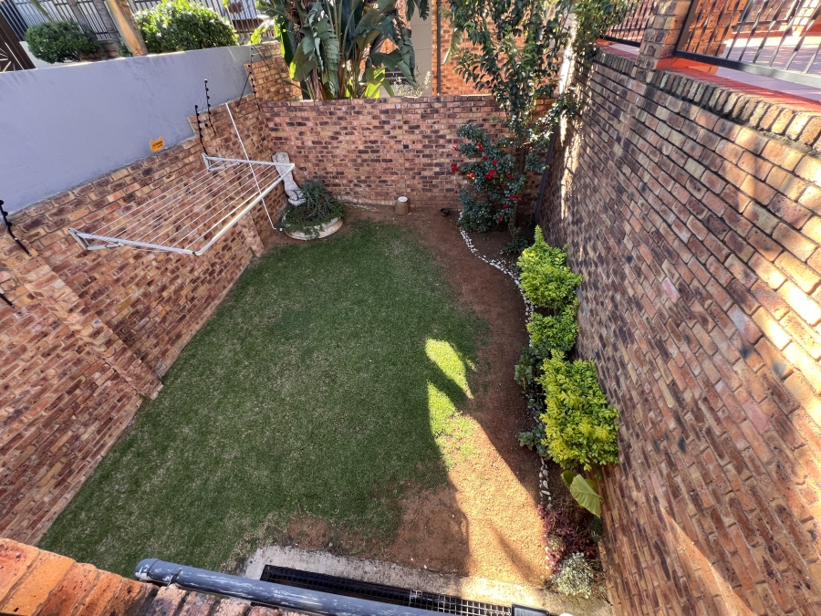 To Let 3 Bedroom Property for Rent in Meyersdal Gauteng