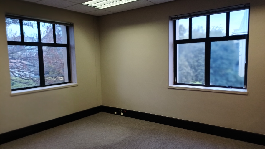 To Let Commercial Property for Rent in Wierda Valley Gauteng