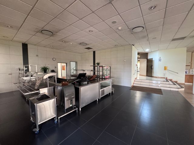 Commercial Property for Sale in Randjespark Gauteng