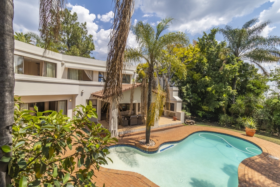 6 Bedroom Property for Sale in River Club Gauteng