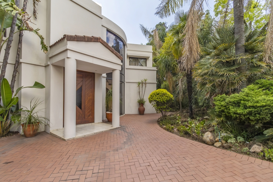 6 Bedroom Property for Sale in River Club Gauteng