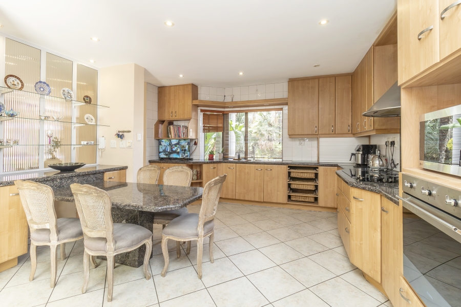 6 Bedroom Property for Sale in River Club Gauteng