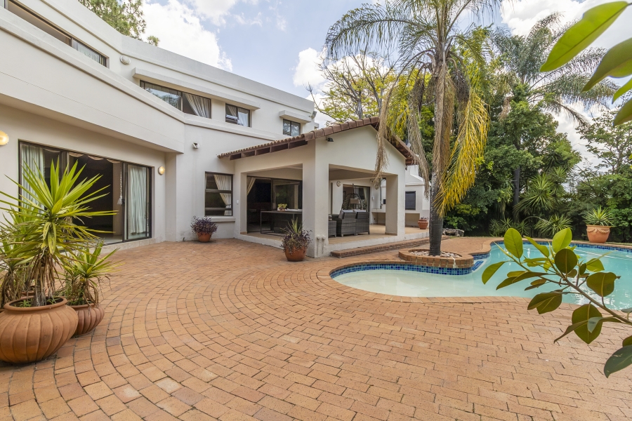 6 Bedroom Property for Sale in River Club Gauteng