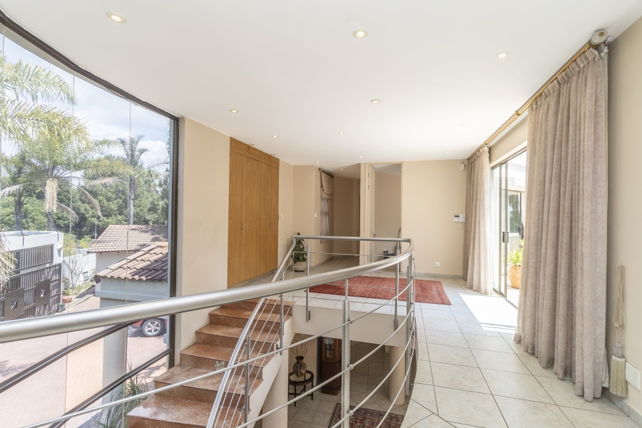 6 Bedroom Property for Sale in River Club Gauteng