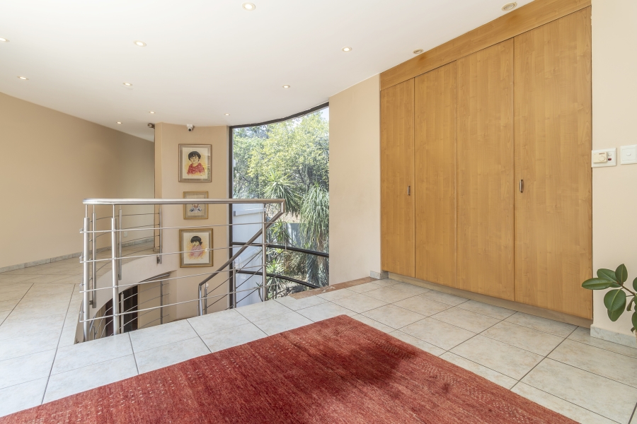 6 Bedroom Property for Sale in River Club Gauteng