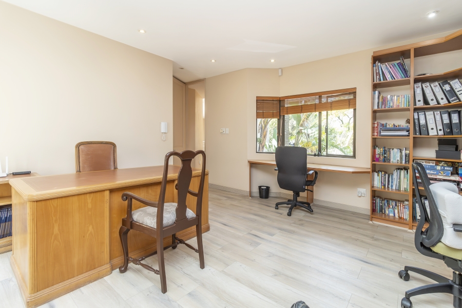 6 Bedroom Property for Sale in River Club Gauteng