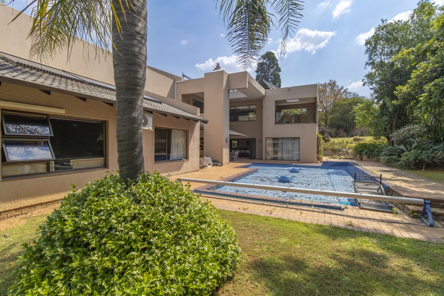 5 Bedroom Property for Sale in Bryanston Gauteng