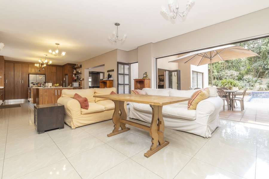 5 Bedroom Property for Sale in Bryanston Gauteng