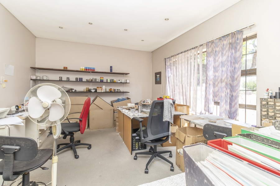 5 Bedroom Property for Sale in Bryanston Gauteng