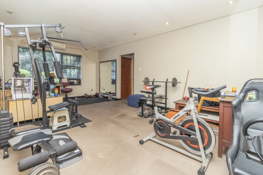 5 Bedroom Property for Sale in Bryanston Gauteng