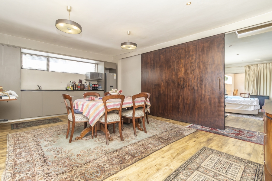 5 Bedroom Property for Sale in Bryanston Gauteng