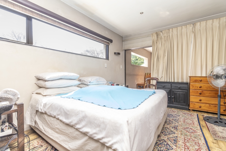 5 Bedroom Property for Sale in Bryanston Gauteng