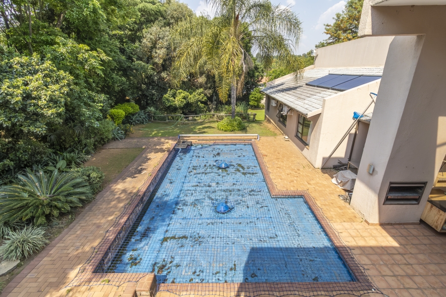 5 Bedroom Property for Sale in Bryanston Gauteng
