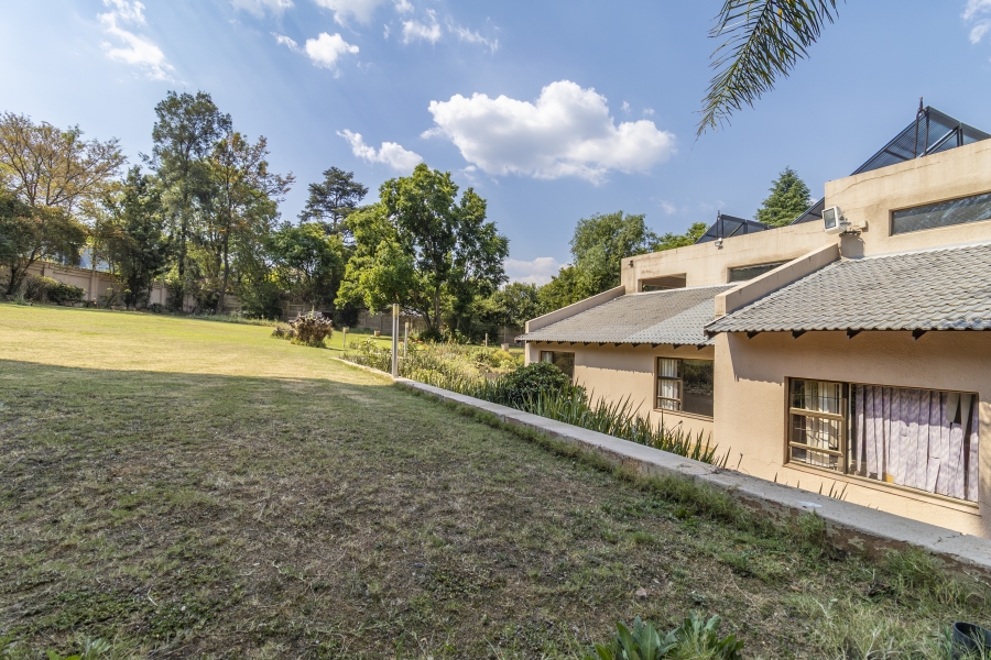 5 Bedroom Property for Sale in Bryanston Gauteng