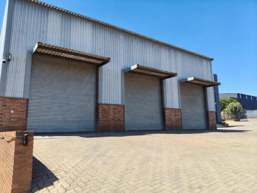 To Let Commercial Property for Rent in Sunderland Ridge Gauteng