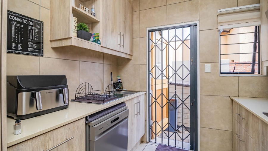 3 Bedroom Property for Sale in Brentwood Park Gauteng