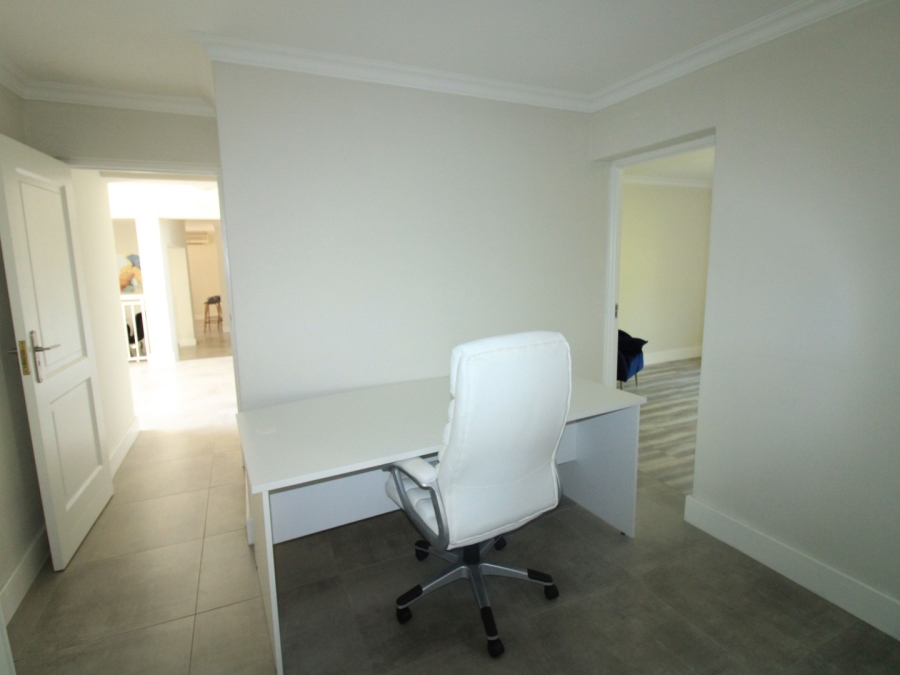 To Let 5 Bedroom Property for Rent in Dainfern Golf Estate Gauteng