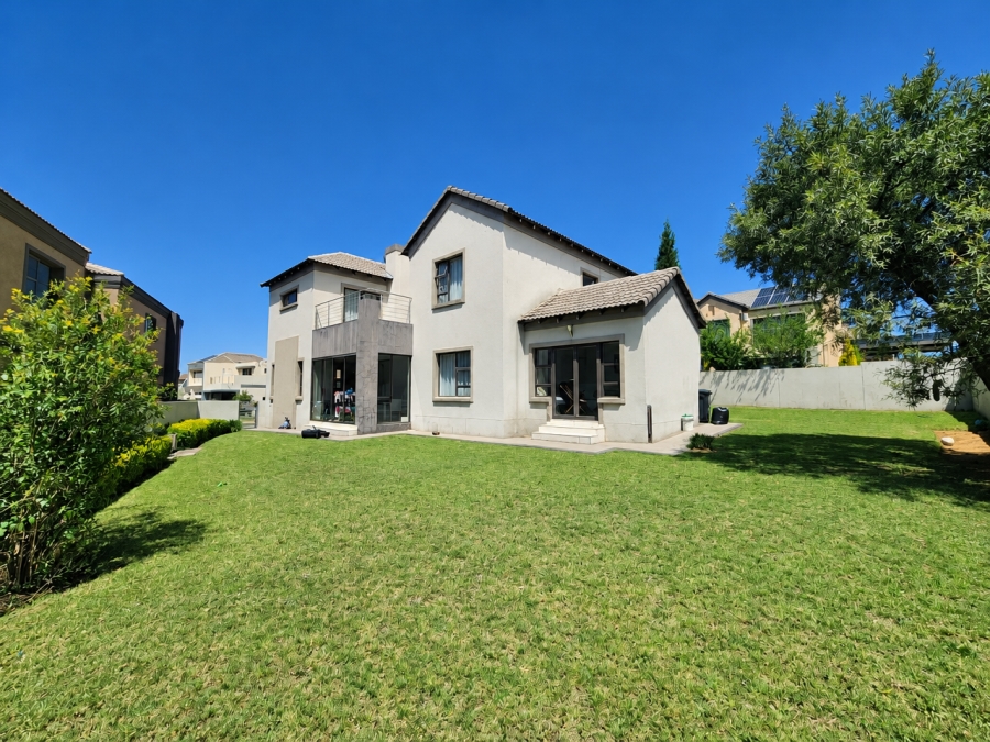 3 Bedroom Property for Sale in Blue Valley Golf Estate Gauteng