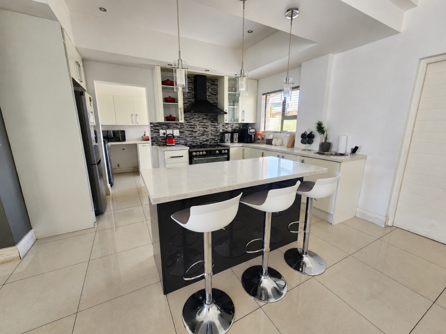 3 Bedroom Property for Sale in Blue Valley Golf Estate Gauteng