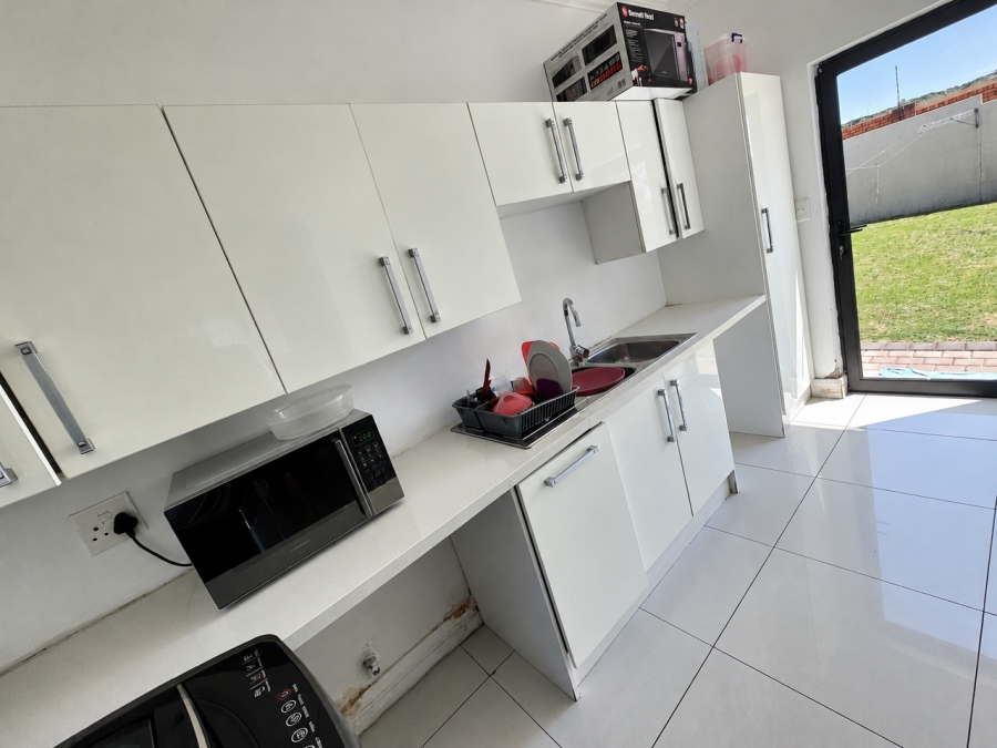 3 Bedroom Property for Sale in Blue Valley Golf Estate Gauteng