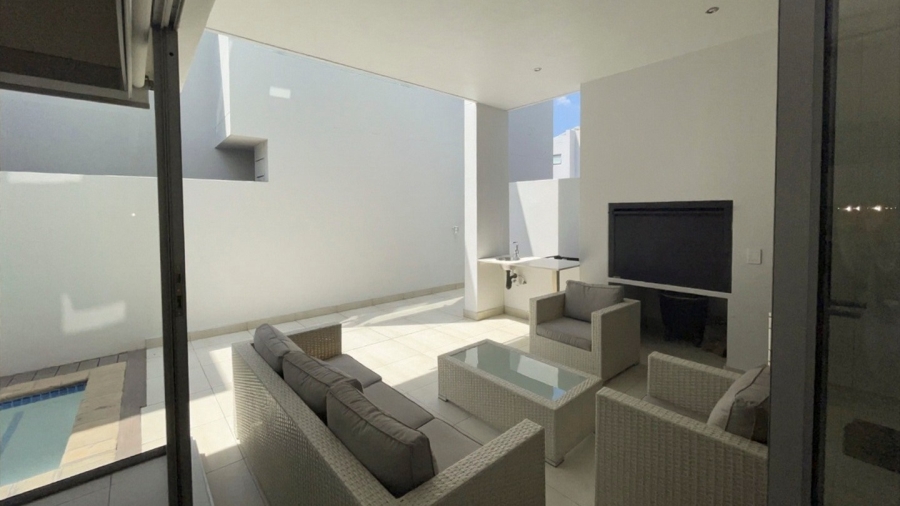 4 Bedroom Property for Sale in Bryanston Gauteng