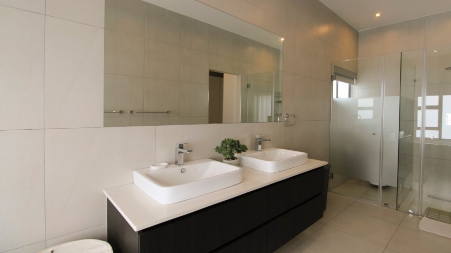 4 Bedroom Property for Sale in Bryanston Gauteng