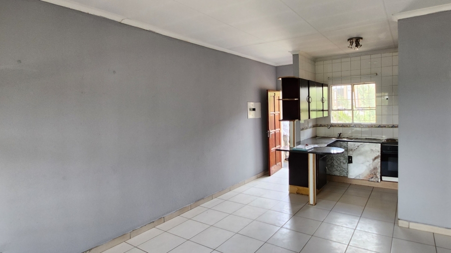 2 Bedroom Property for Sale in Winchester Hills Gauteng