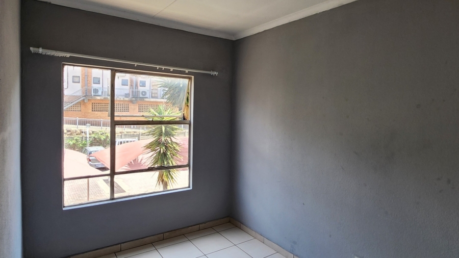 2 Bedroom Property for Sale in Winchester Hills Gauteng