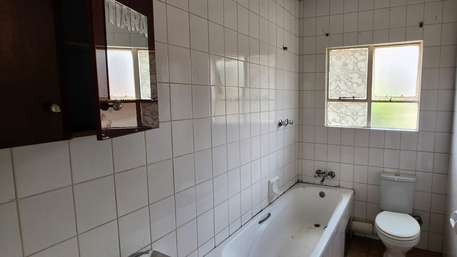 2 Bedroom Property for Sale in Winchester Hills Gauteng