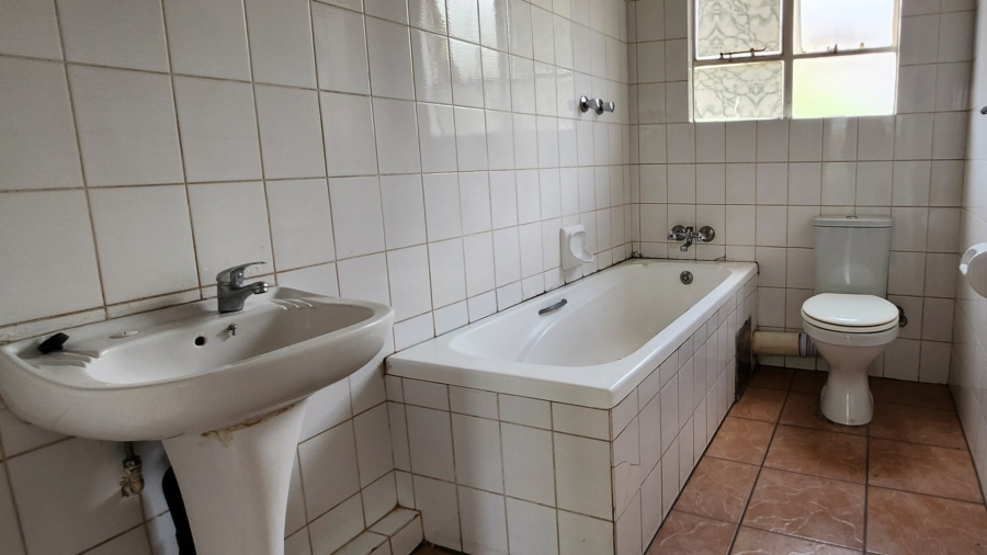 2 Bedroom Property for Sale in Winchester Hills Gauteng