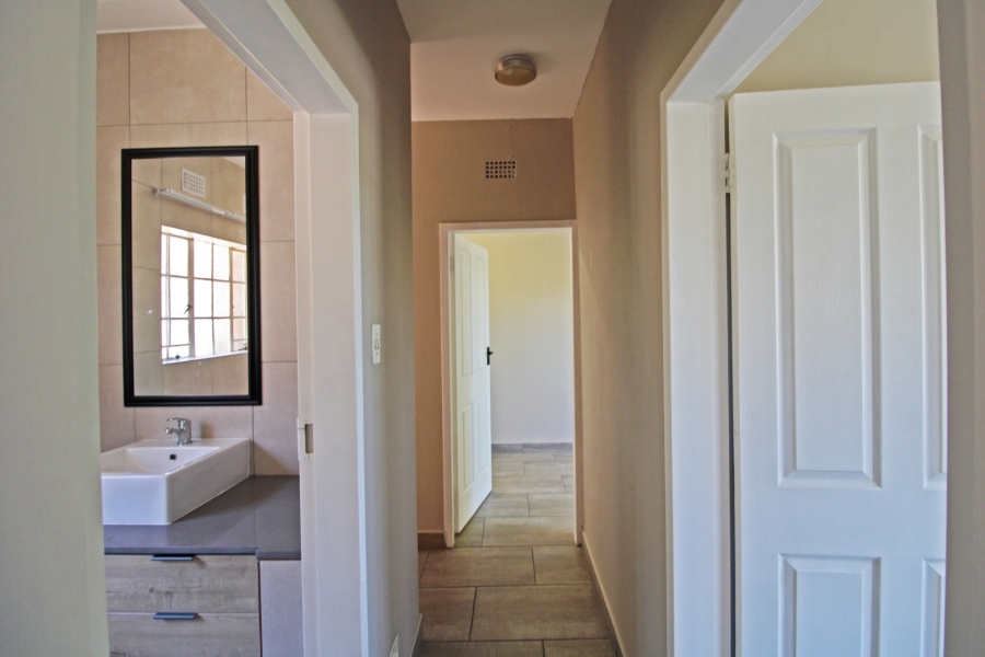 To Let 3 Bedroom Property for Rent in Bryanston Gauteng