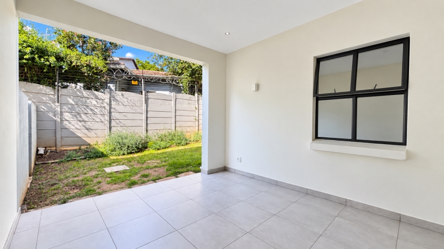 To Let 2 Bedroom Property for Rent in Morningside Gauteng