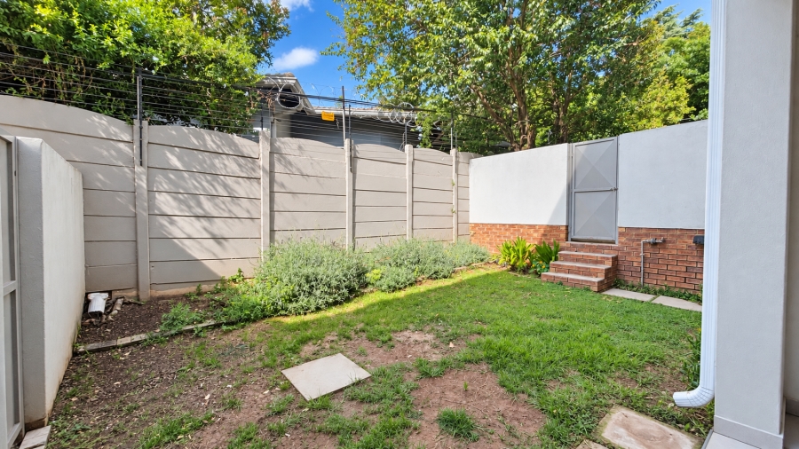 To Let 2 Bedroom Property for Rent in Morningside Gauteng