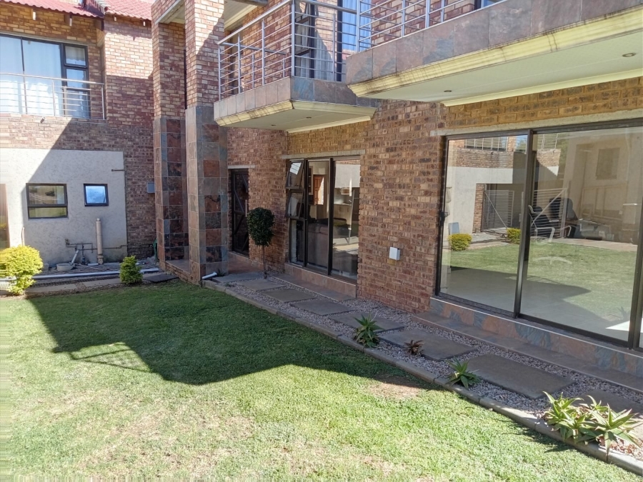To Let 4 Bedroom Property for Rent in Kempton Park Ext 4 Gauteng