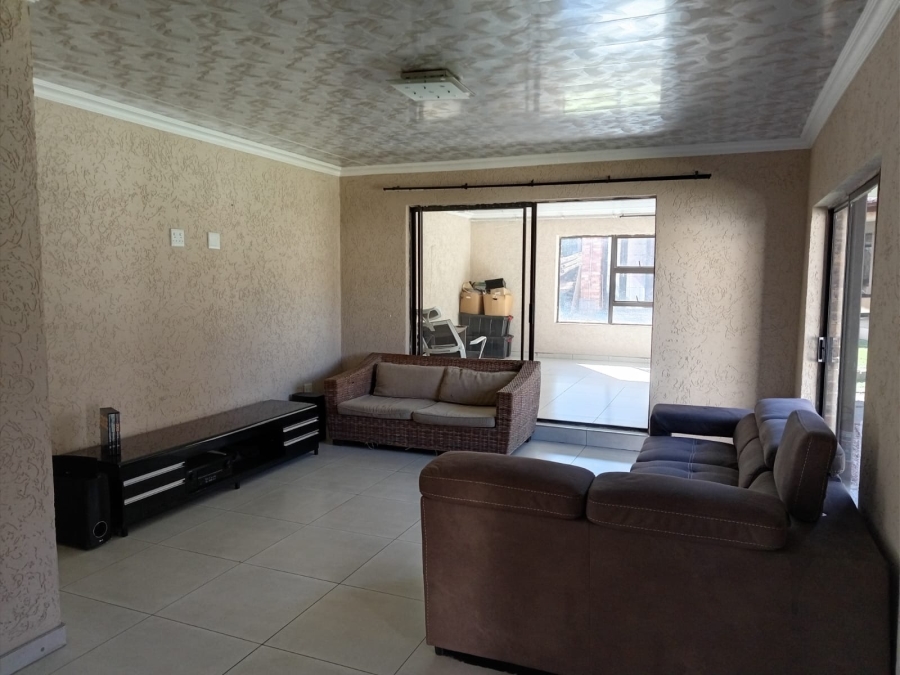 To Let 4 Bedroom Property for Rent in Kempton Park Ext 4 Gauteng