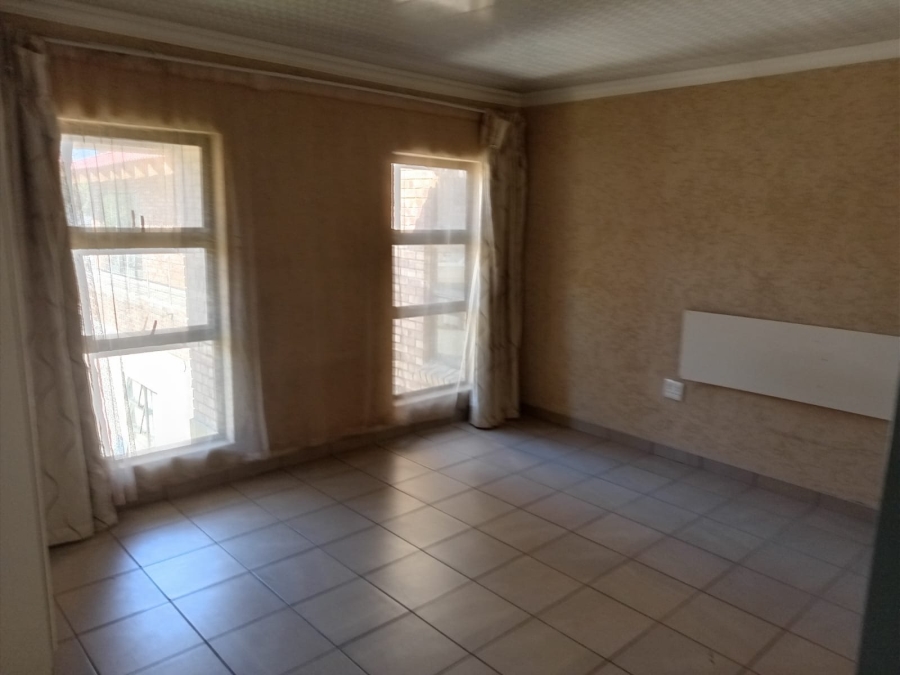 To Let 4 Bedroom Property for Rent in Kempton Park Ext 4 Gauteng