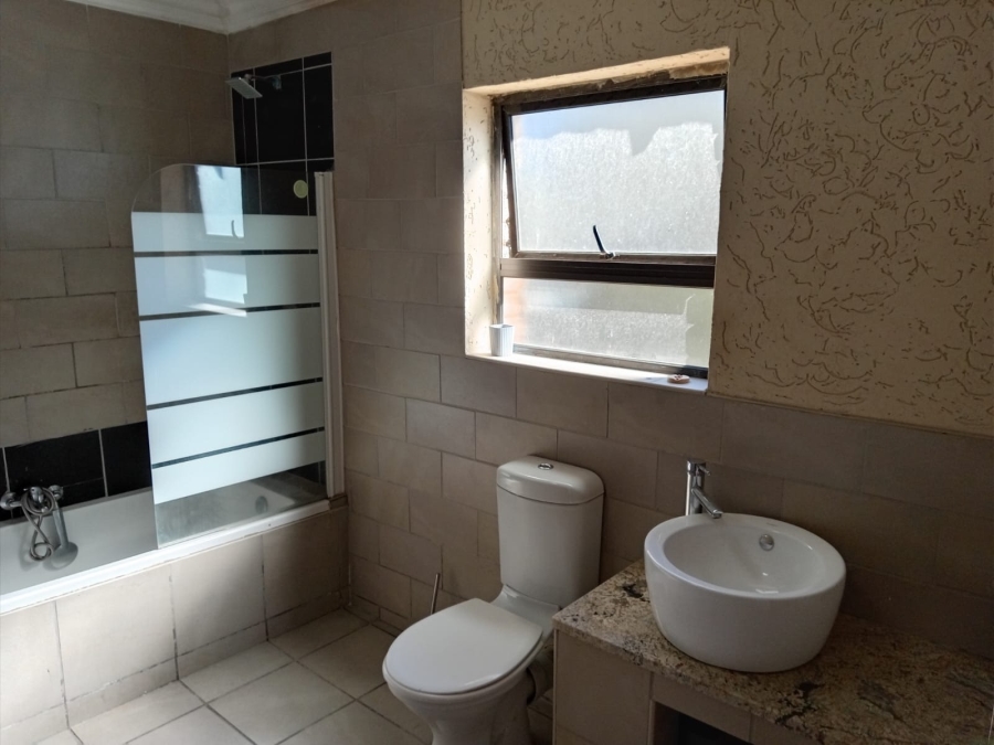 To Let 4 Bedroom Property for Rent in Kempton Park Ext 4 Gauteng