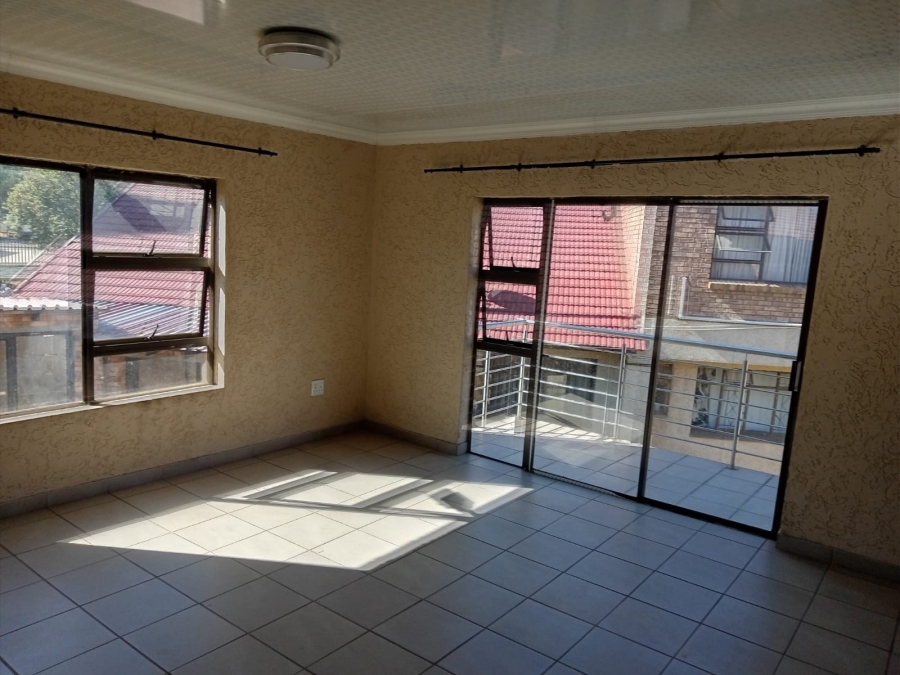 To Let 4 Bedroom Property for Rent in Kempton Park Ext 4 Gauteng