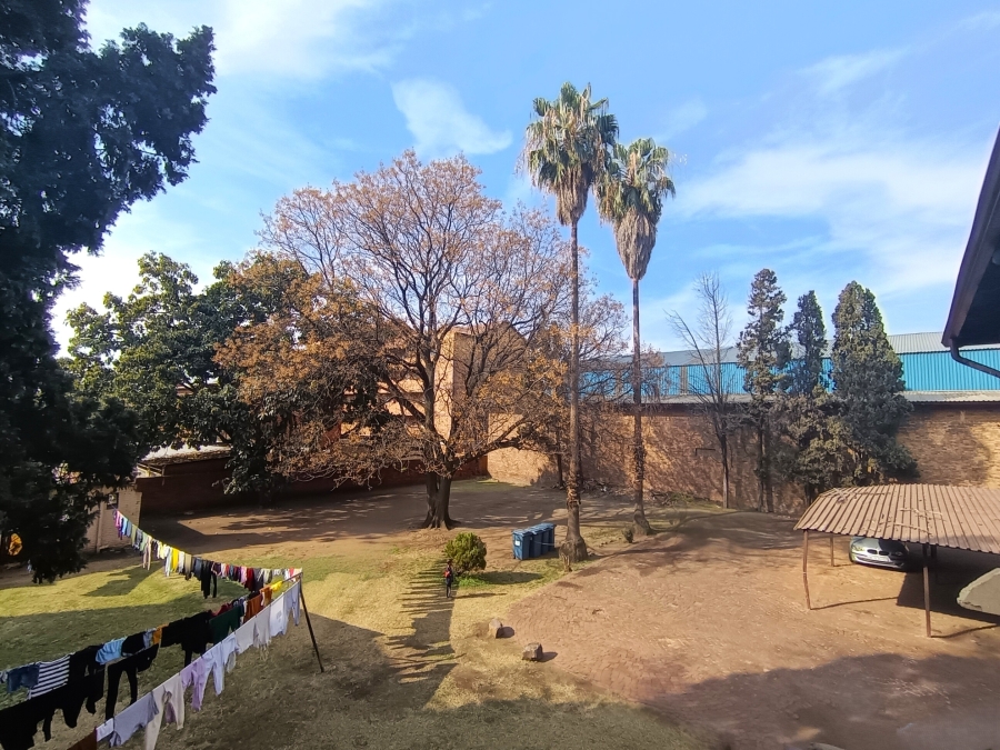1 Bedroom Property for Sale in Pretoria West Gauteng