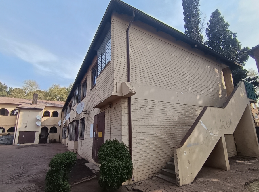 1 Bedroom Property for Sale in Pretoria West Gauteng