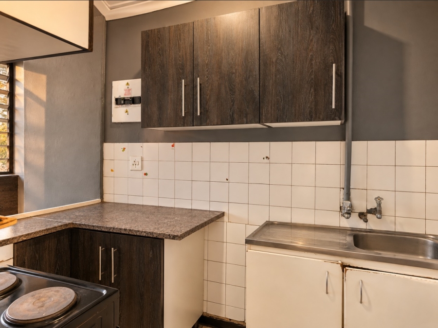 1 Bedroom Property for Sale in Pretoria West Gauteng