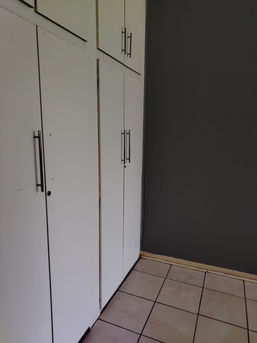 1 Bedroom Property for Sale in Pretoria West Gauteng