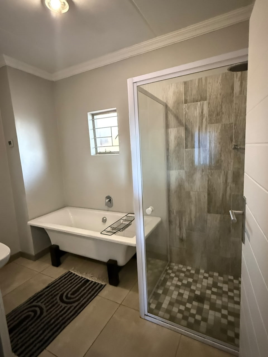 To Let 1 Bedroom Property for Rent in Blue Hills Gauteng