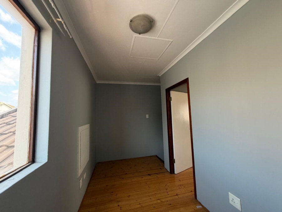 To Let 3 Bedroom Property for Rent in Halfway Gardens Gauteng