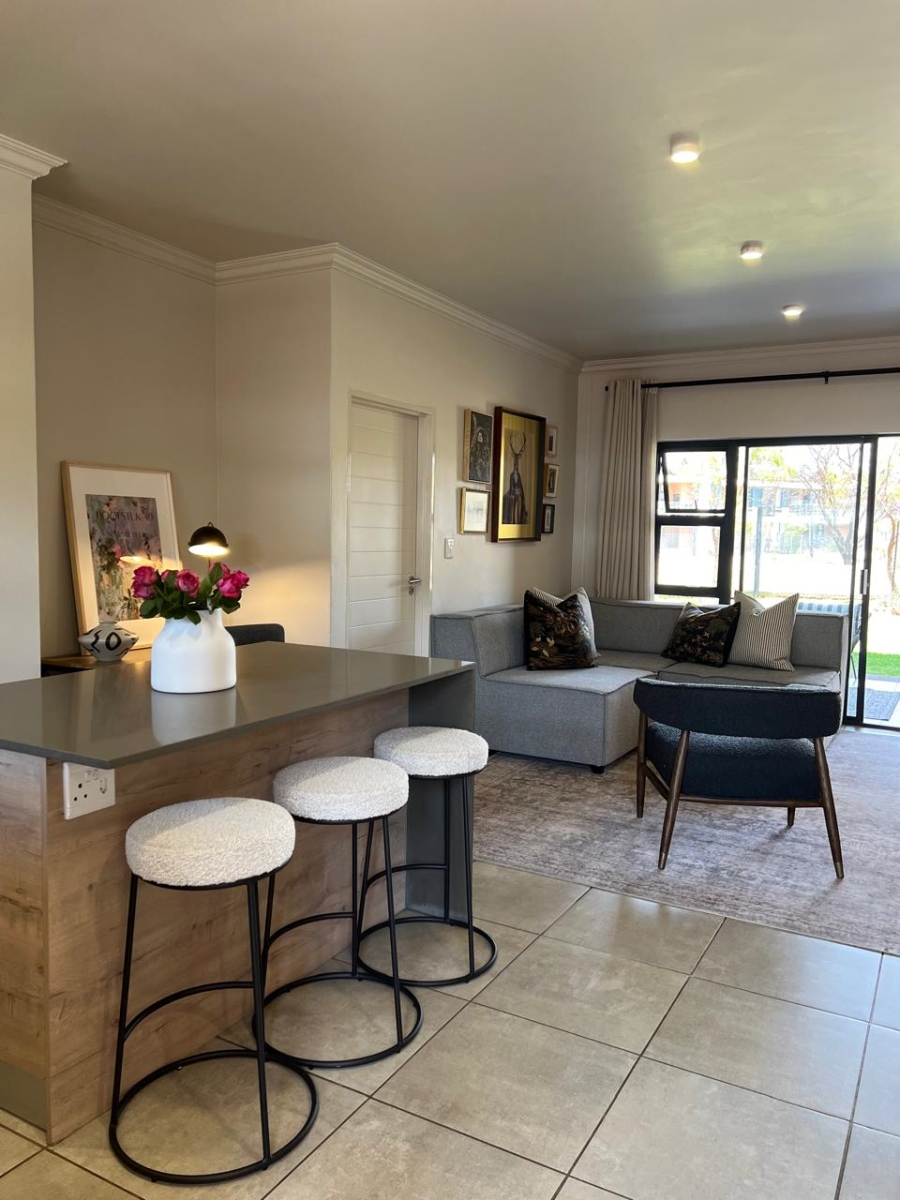 To Let 2 Bedroom Property for Rent in Six Fountains Residential Estate Gauteng