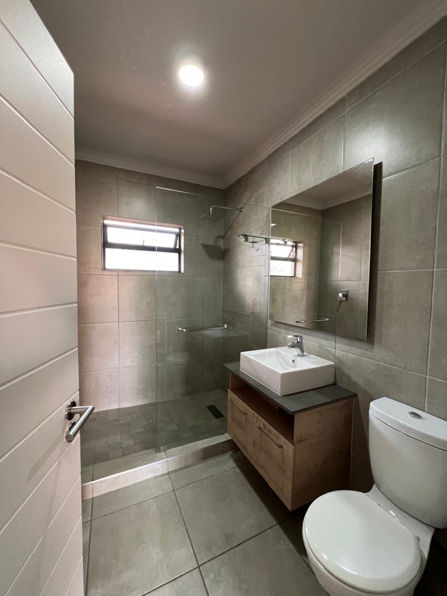 To Let 2 Bedroom Property for Rent in Six Fountains Residential Estate Gauteng