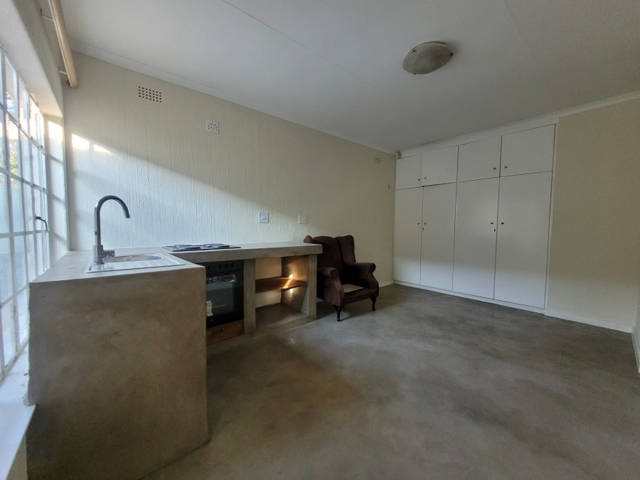 To Let 1 Bedroom Property for Rent in Fourways Gauteng