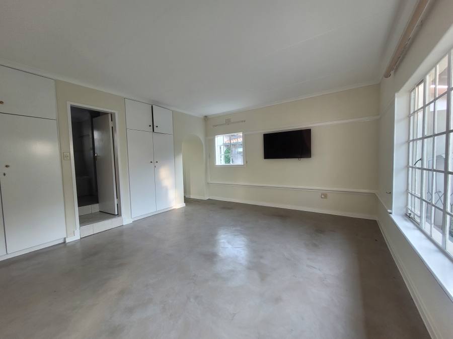 To Let 1 Bedroom Property for Rent in Fourways Gauteng